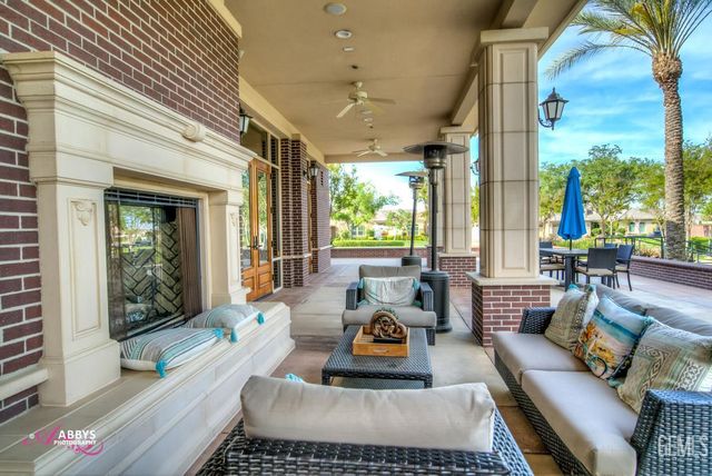 118 Guilden Grove Way, Bakersfield, CA 93312