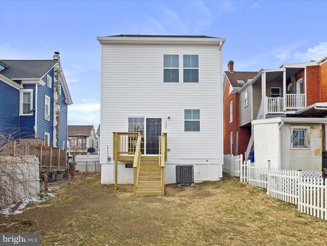320 LINGANORE AVE, Hagerstown, MD 21740