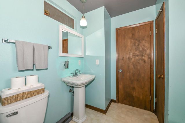 N84W14678 Menomonee AVENUE, Menomonee Falls, WI 53051