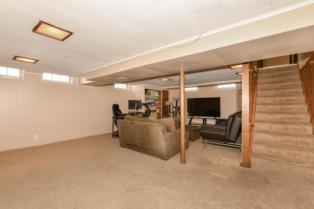 N84W14678 Menomonee AVENUE, Menomonee Falls, WI 53051