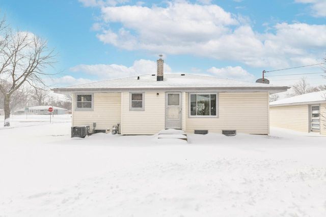 N84W14678 Menomonee AVENUE, Menomonee Falls, WI 53051