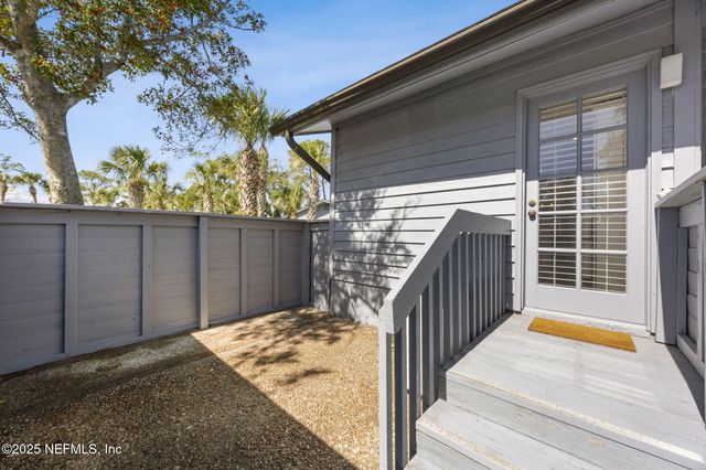 346 QUAIL POINTE Drive, Ponte Vedra Beach, FL 32082