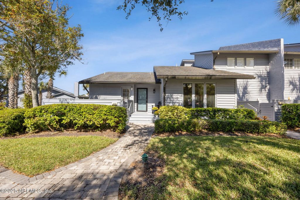 346 QUAIL POINTE Drive, Ponte Vedra Beach, FL 32082