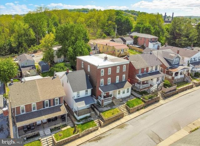 207 UNION AVE, Coatesville, PA 19320