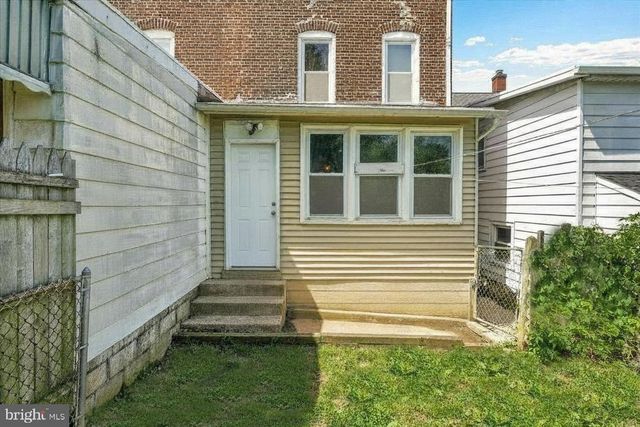 207 UNION AVE, Coatesville, PA 19320