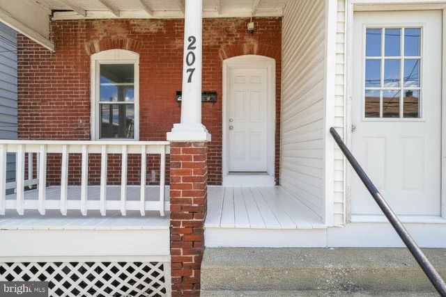 207 UNION AVE, Coatesville, PA 19320