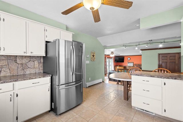 814 QUINNEY AVENUE, Kaukauna, WI 54130