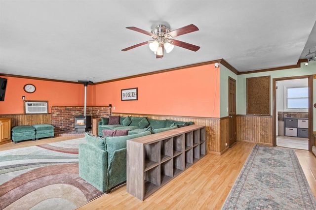 814 QUINNEY AVENUE, Kaukauna, WI 54130