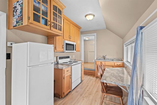 814 QUINNEY AVENUE, Kaukauna, WI 54130