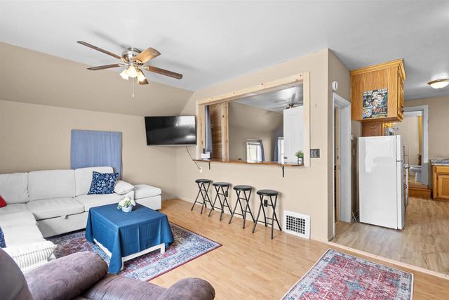 814 QUINNEY AVENUE, Kaukauna, WI 54130