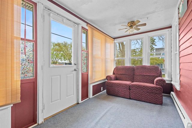814 QUINNEY AVENUE, Kaukauna, WI 54130