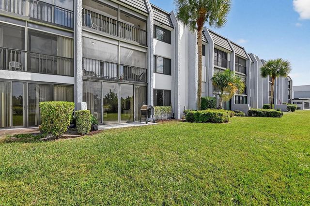 4272 Deste Court 106, Lake Worth, FL 33467