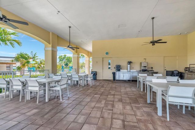 4272 Deste Court 106, Lake Worth, FL 33467