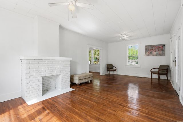 4204 W 23Rd St, Little Rock, AR 72204