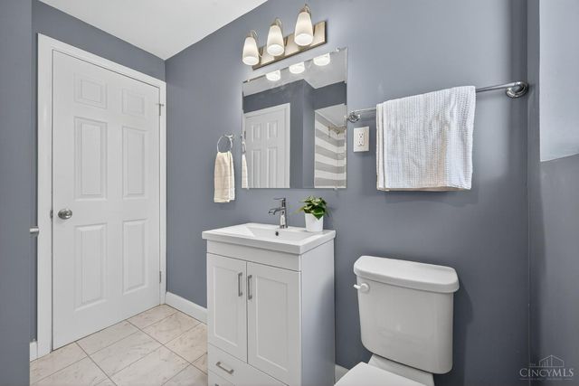 5455 Country Lane, Miami Twp, OH 45150