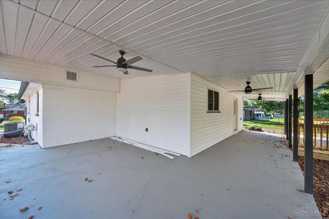 5455 Country Lane, Miami Twp, OH 45150