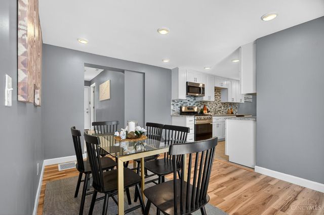 5455 Country Lane, Miami Twp, OH 45150