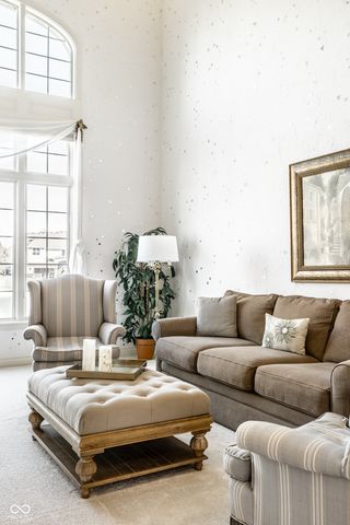 2444 Laurel Lake Boulevard, Carmel, IN 46032