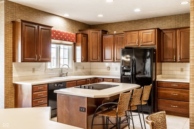 2444 Laurel Lake Boulevard, Carmel, IN 46032