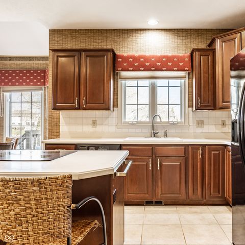 2444 Laurel Lake Boulevard, Carmel, IN 46032