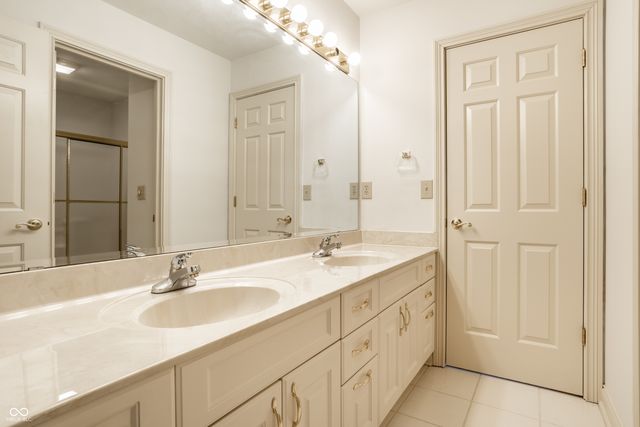 2444 Laurel Lake Boulevard, Carmel, IN 46032