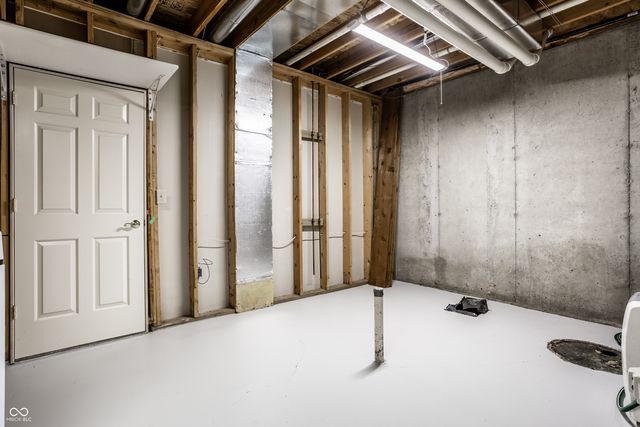 2444 Laurel Lake Boulevard, Carmel, IN 46032