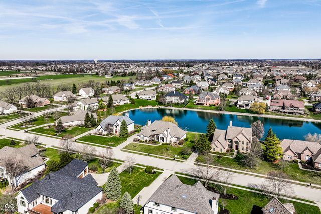 2444 Laurel Lake Boulevard, Carmel, IN 46032