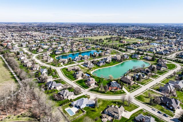 2444 Laurel Lake Boulevard, Carmel, IN 46032