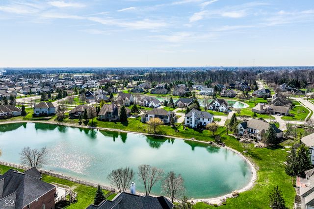 2444 Laurel Lake Boulevard, Carmel, IN 46032