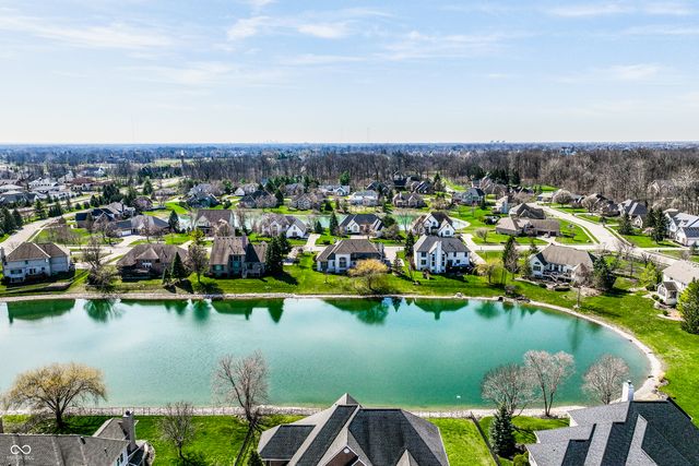 2444 Laurel Lake Boulevard, Carmel, IN 46032