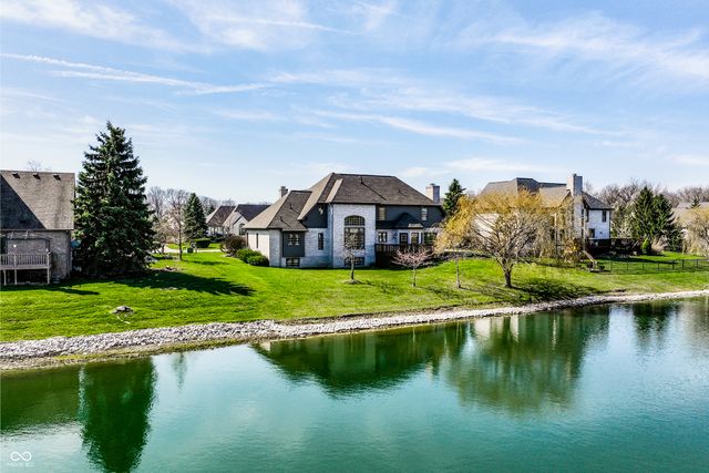 2444 Laurel Lake Boulevard, Carmel, IN 46032