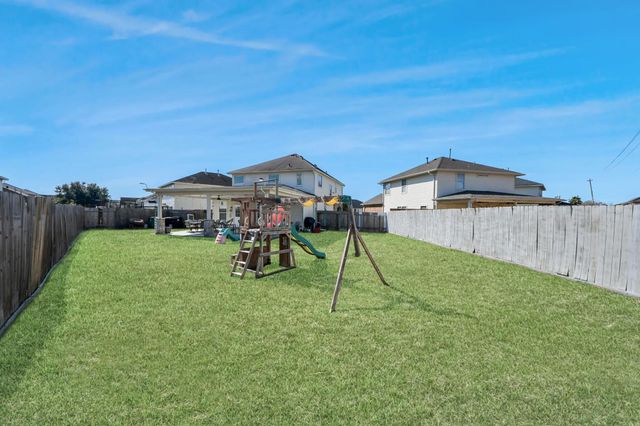 10803 Shannon Mills Lane, Houston, TX 77075