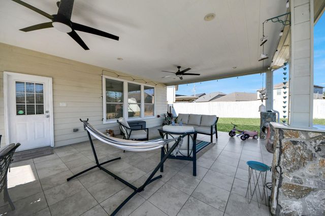 10803 Shannon Mills Lane, Houston, TX 77075