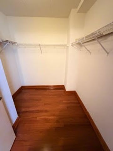 480 E Montrose Avenue 203, Wood Dale, IL 60191