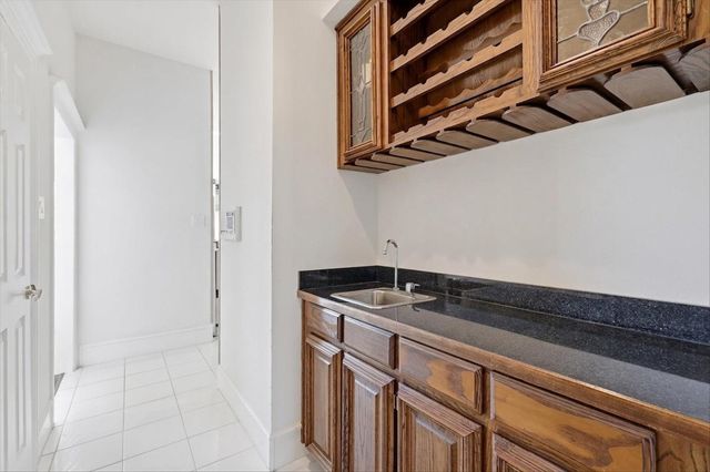 648 Timbercrest Circle, Highland Village, TX 75077