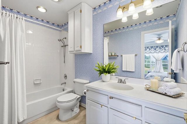 648 Timbercrest Circle, Highland Village, TX 75077