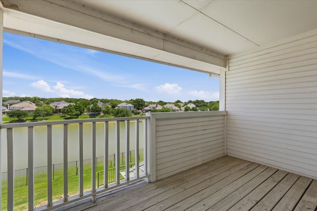 648 Timbercrest Circle, Highland Village, TX 75077