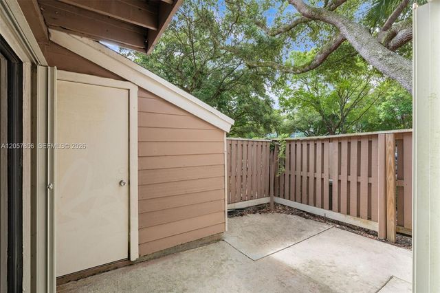7144 Sportsmans Drive 7144, North Lauderdale, FL 33068
