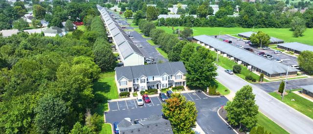 1313 Amsterdam Ct, Murfreesboro, TN 37130
