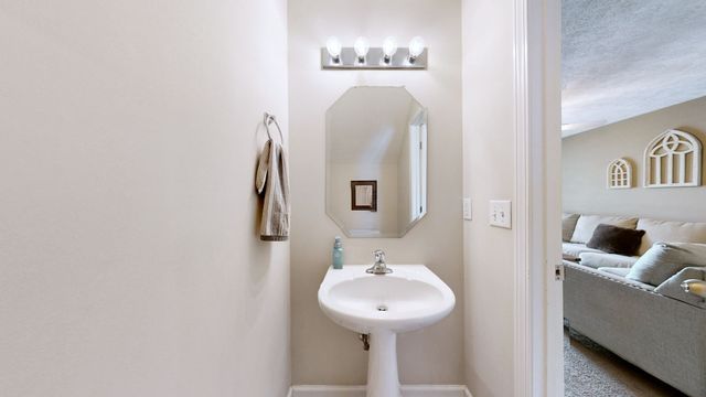 1313 Amsterdam Ct, Murfreesboro, TN 37130