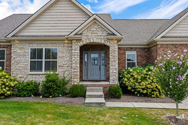 121 Sunningdale Drive, Georgetown, KY 40324