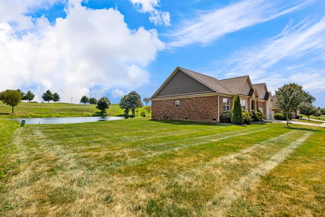 121 Sunningdale Drive, Georgetown, KY 40324