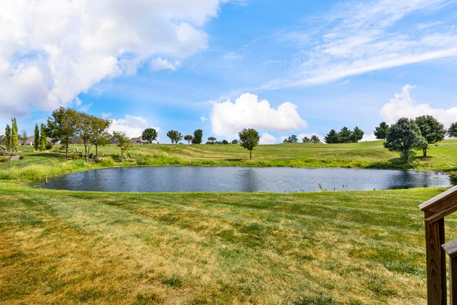 121 Sunningdale Drive, Georgetown, KY 40324