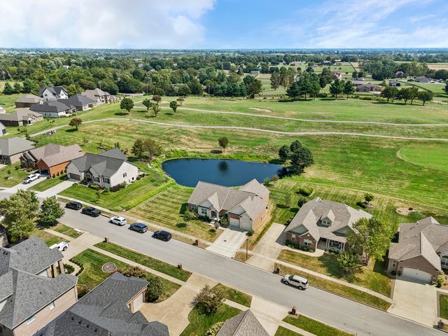 121 Sunningdale Drive, Georgetown, KY 40324