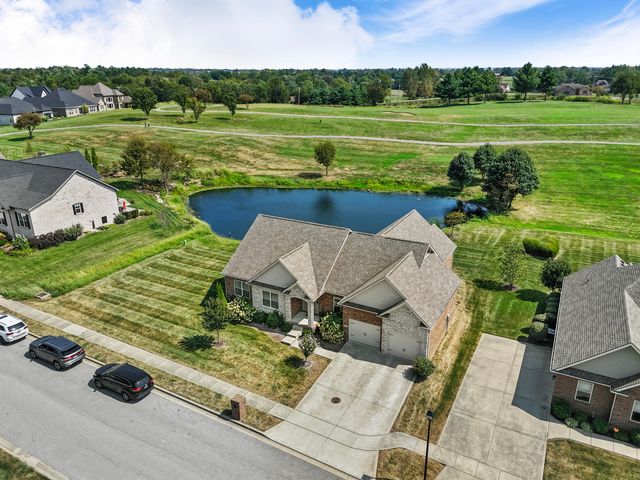 121 Sunningdale Drive, Georgetown, KY 40324