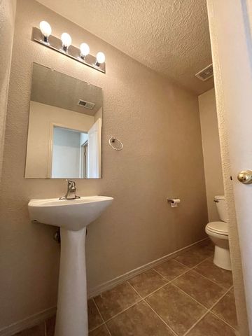 10608 BUCK ISLAND Road SW, Albuquerque, NM 87121