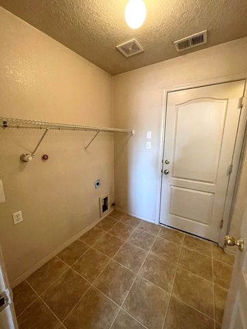 10608 BUCK ISLAND Road SW, Albuquerque, NM 87121