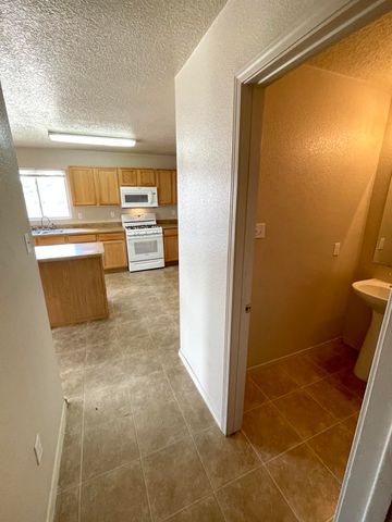 10608 BUCK ISLAND Road SW, Albuquerque, NM 87121