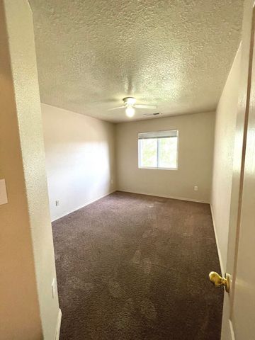 10608 BUCK ISLAND Road SW, Albuquerque, NM 87121