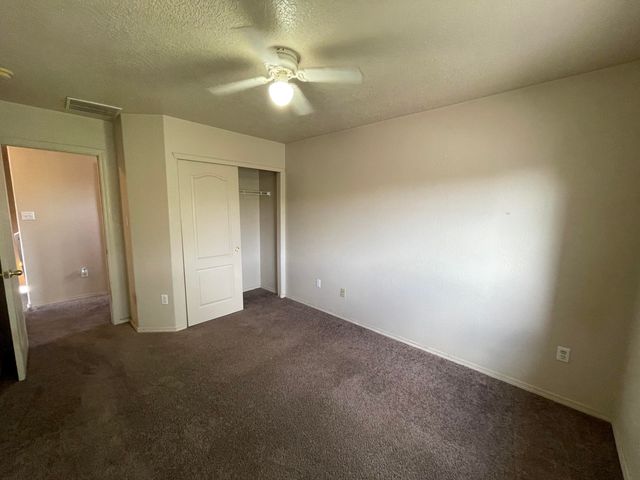 10608 BUCK ISLAND Road SW, Albuquerque, NM 87121